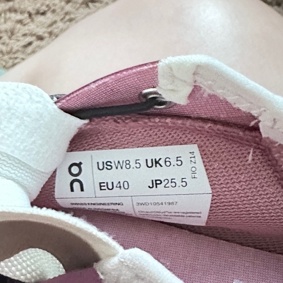 NWT On Cloud 5 Coast Sneakers - Picture 2 of 5